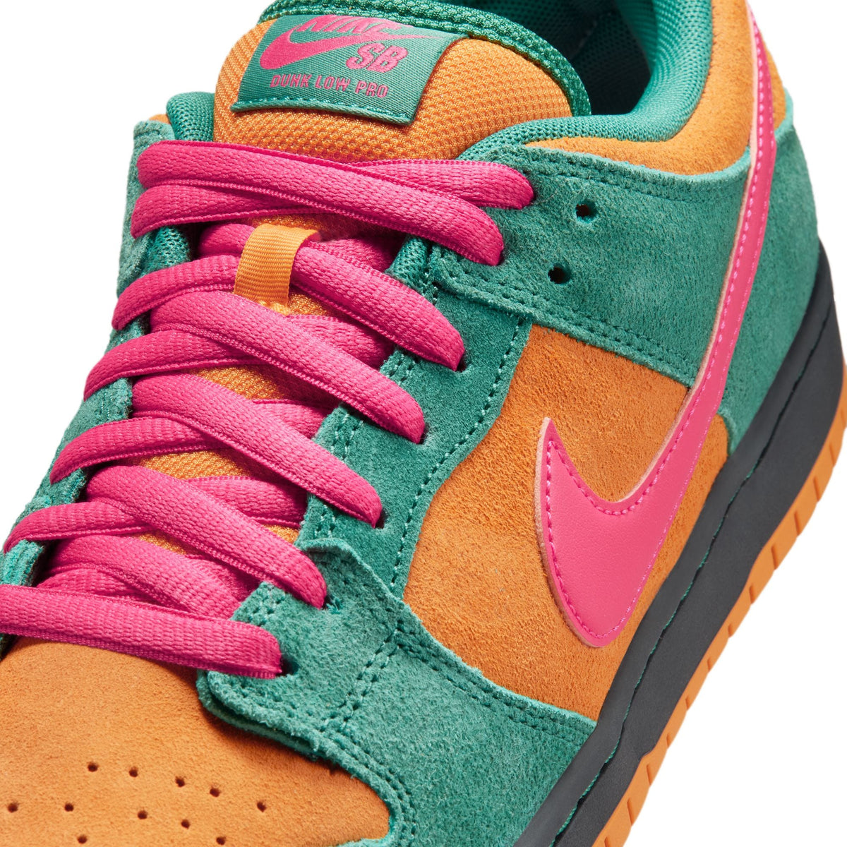 Dunk Low Pro