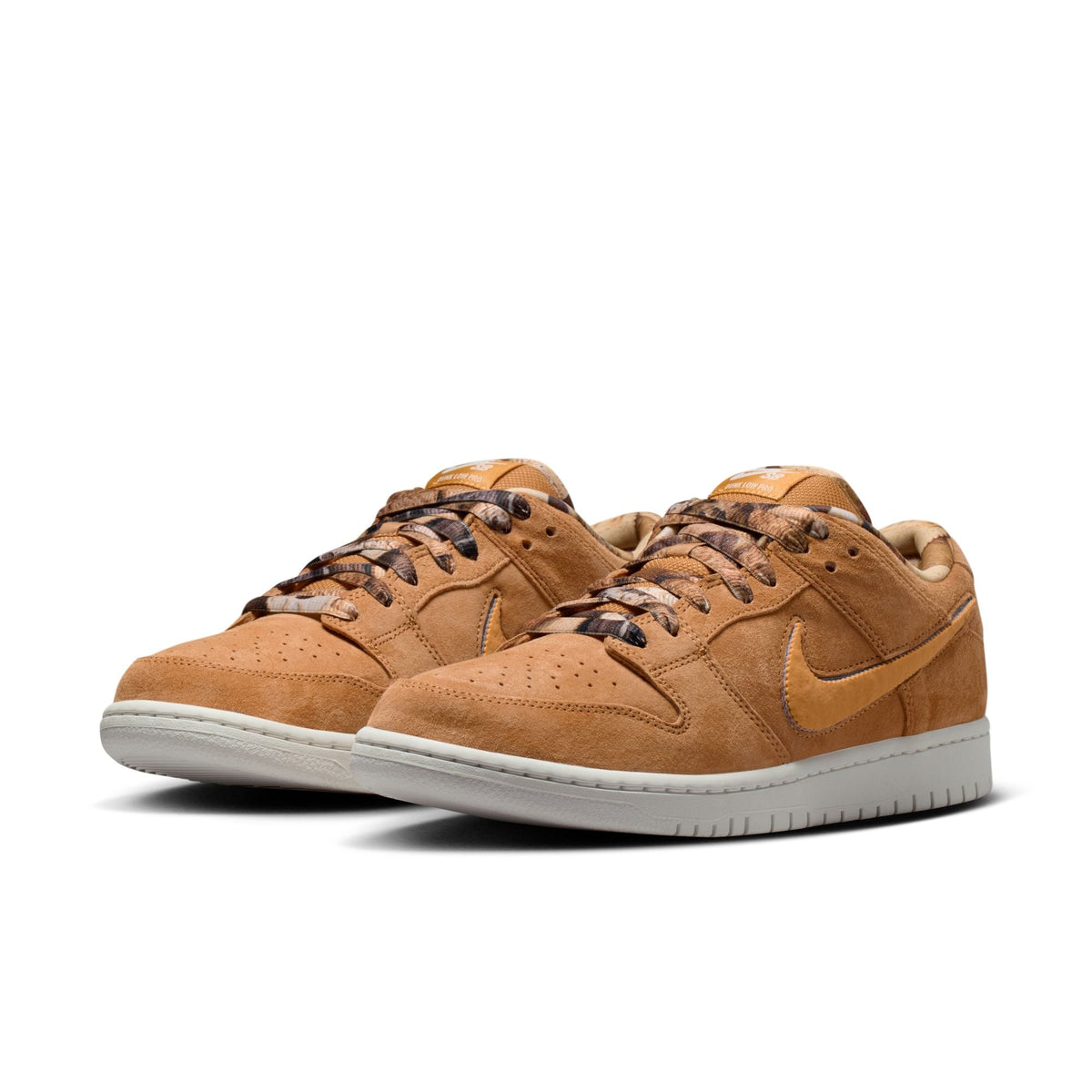 NOTE Dunk Low Pro “Brew & Biscuits”