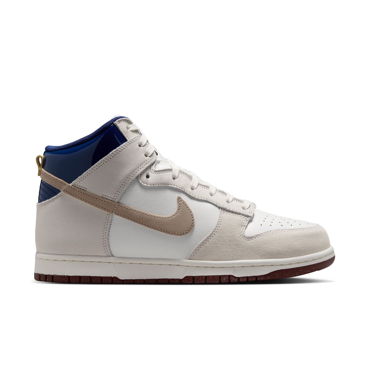 Dunk High Pro "Beyond"