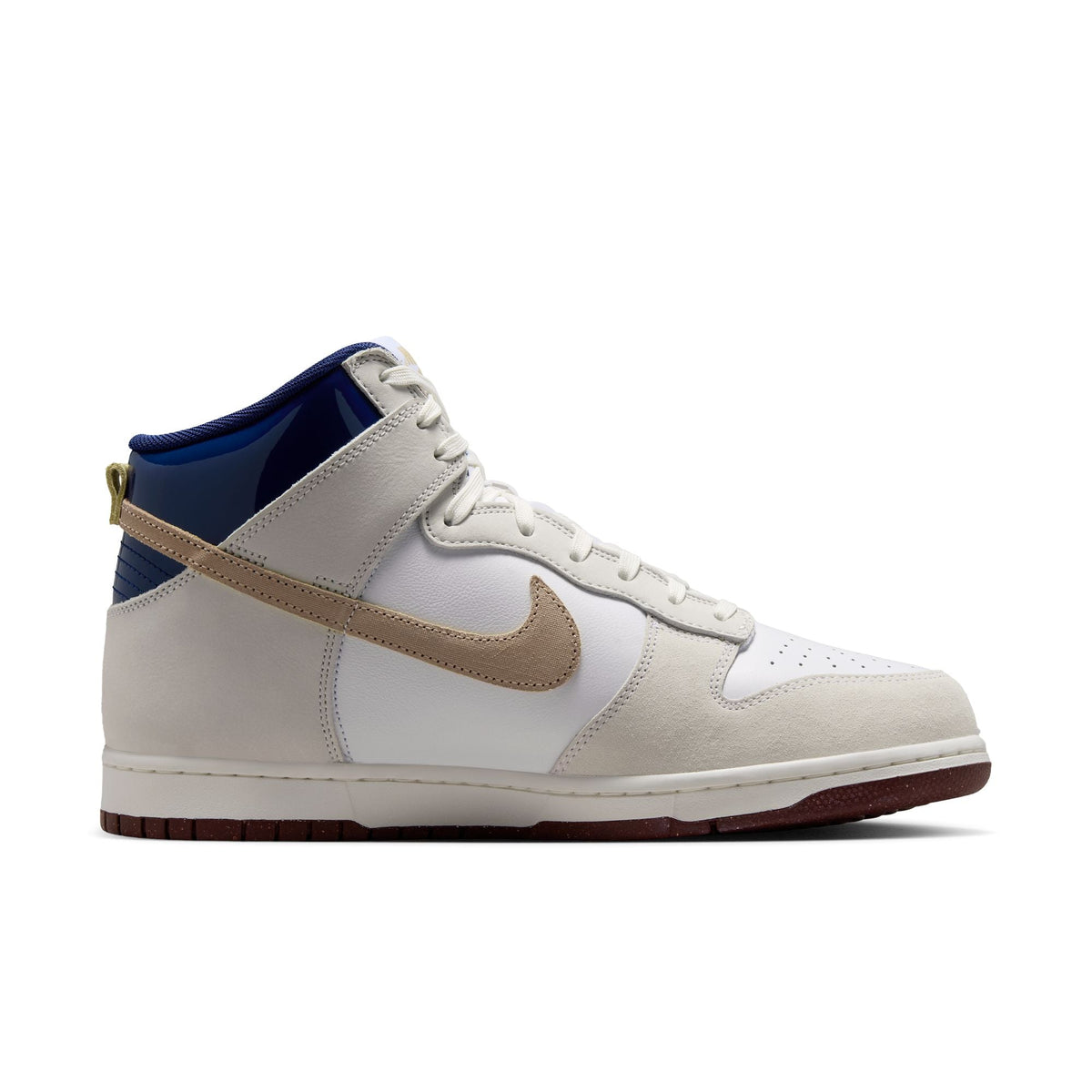 Dunk High Pro "Beyond"