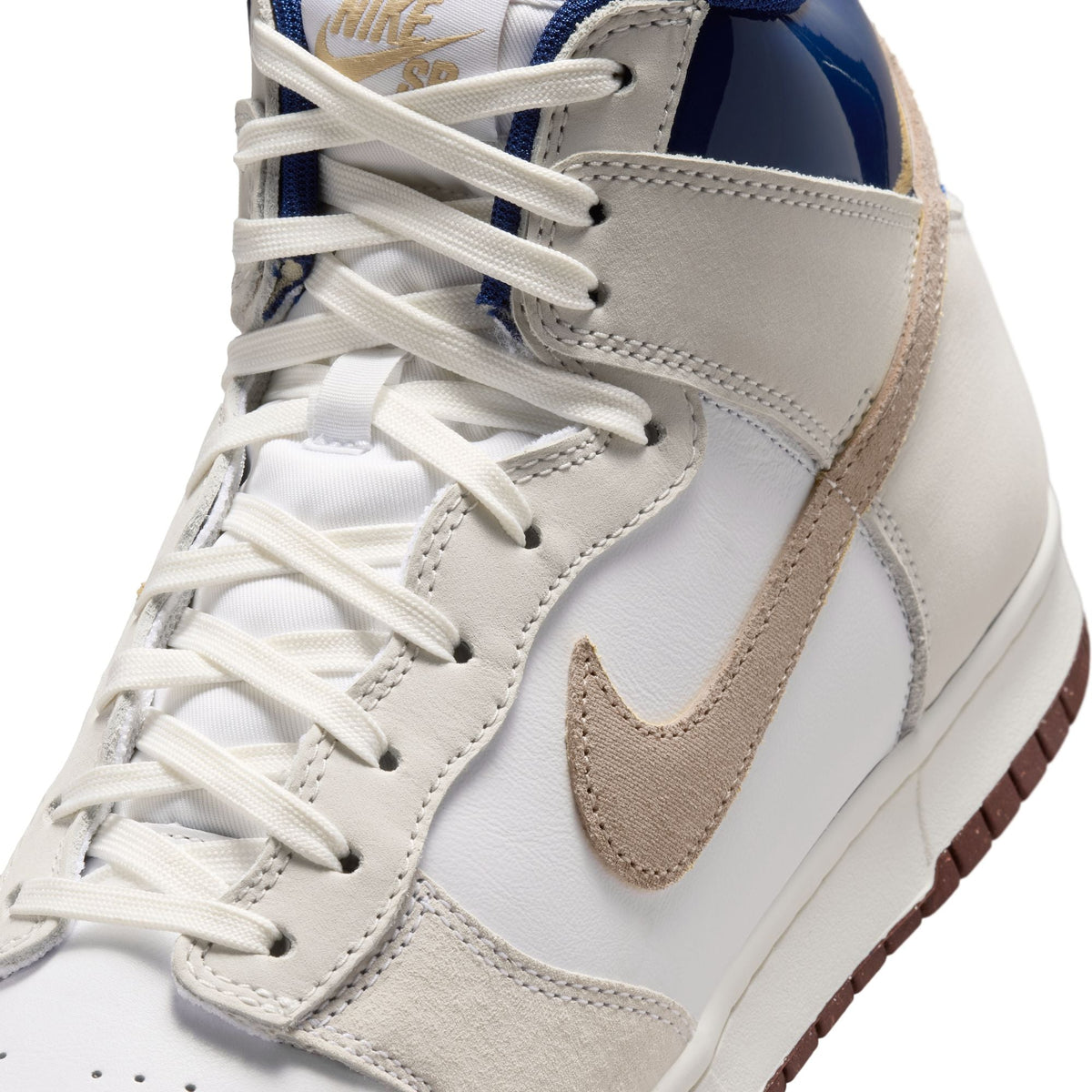 Dunk High Pro "Beyond"