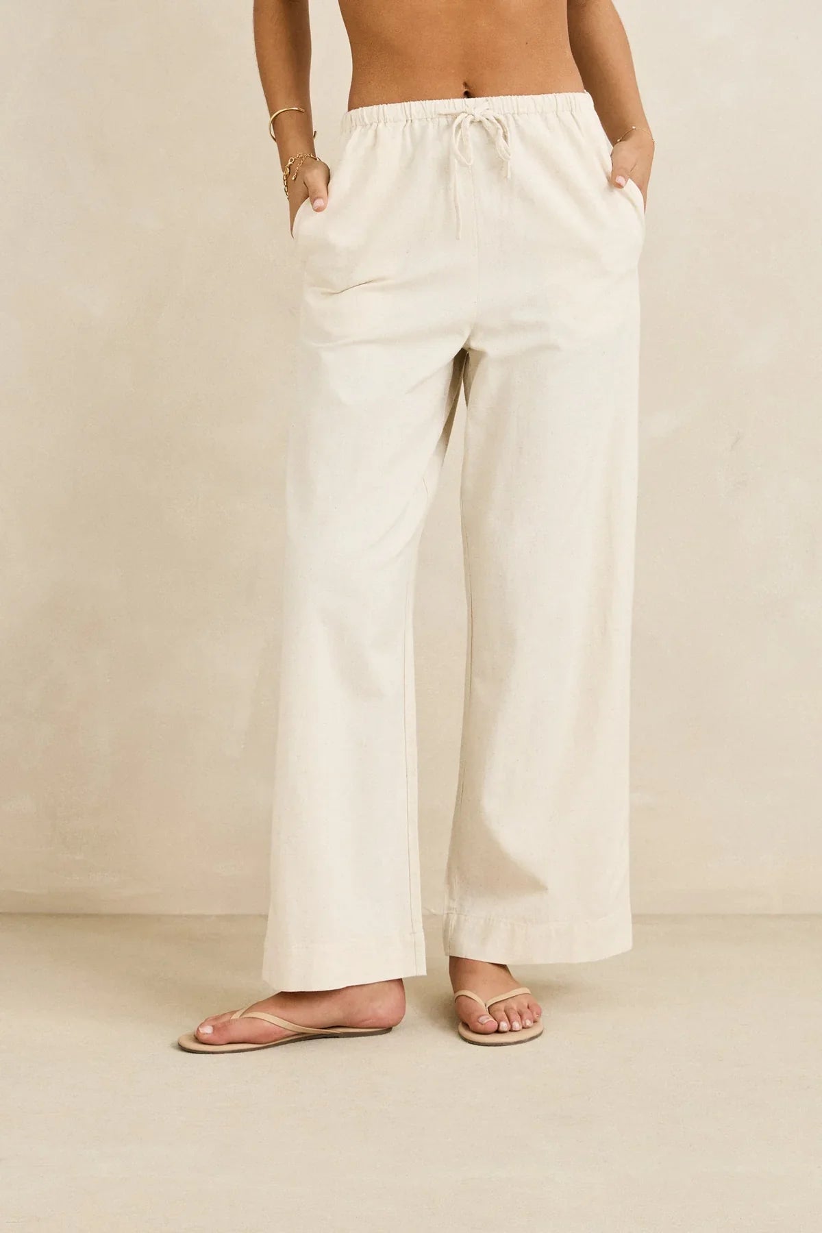 Classic Drawstring Pant