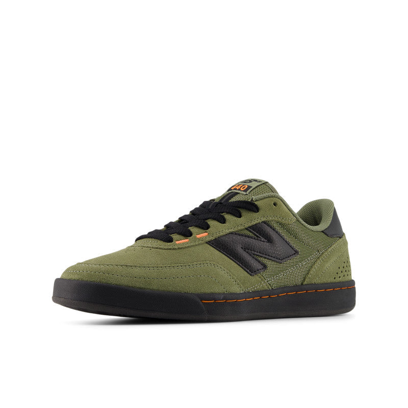 440 V2