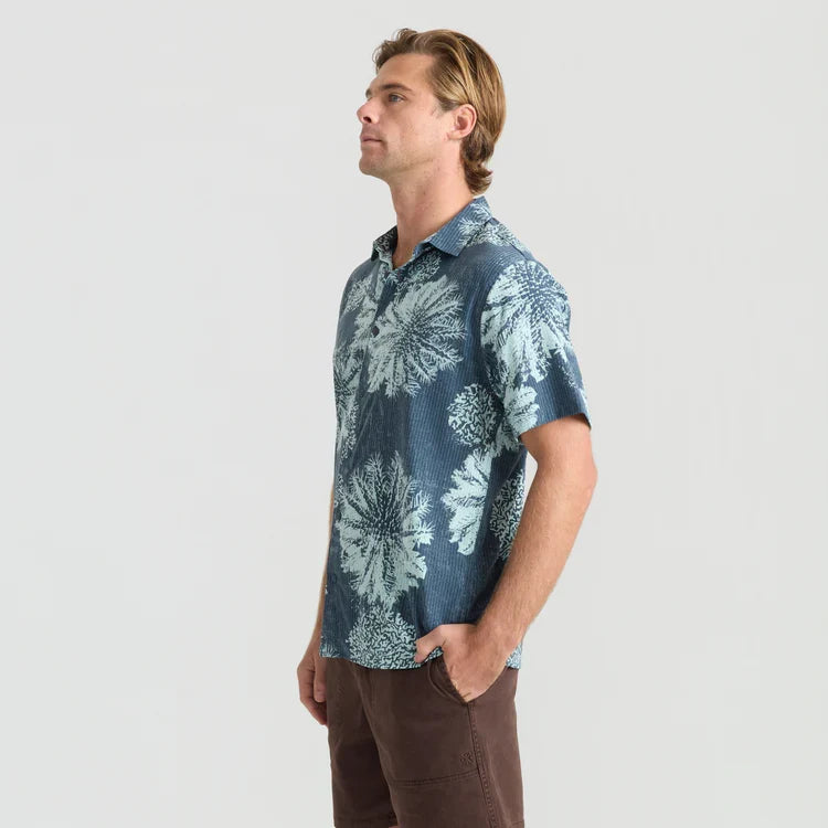 Bless Up Breathable Stretch Shirt